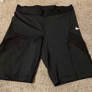 Nike Pro Hypercool 8-inch Spandex Shorts